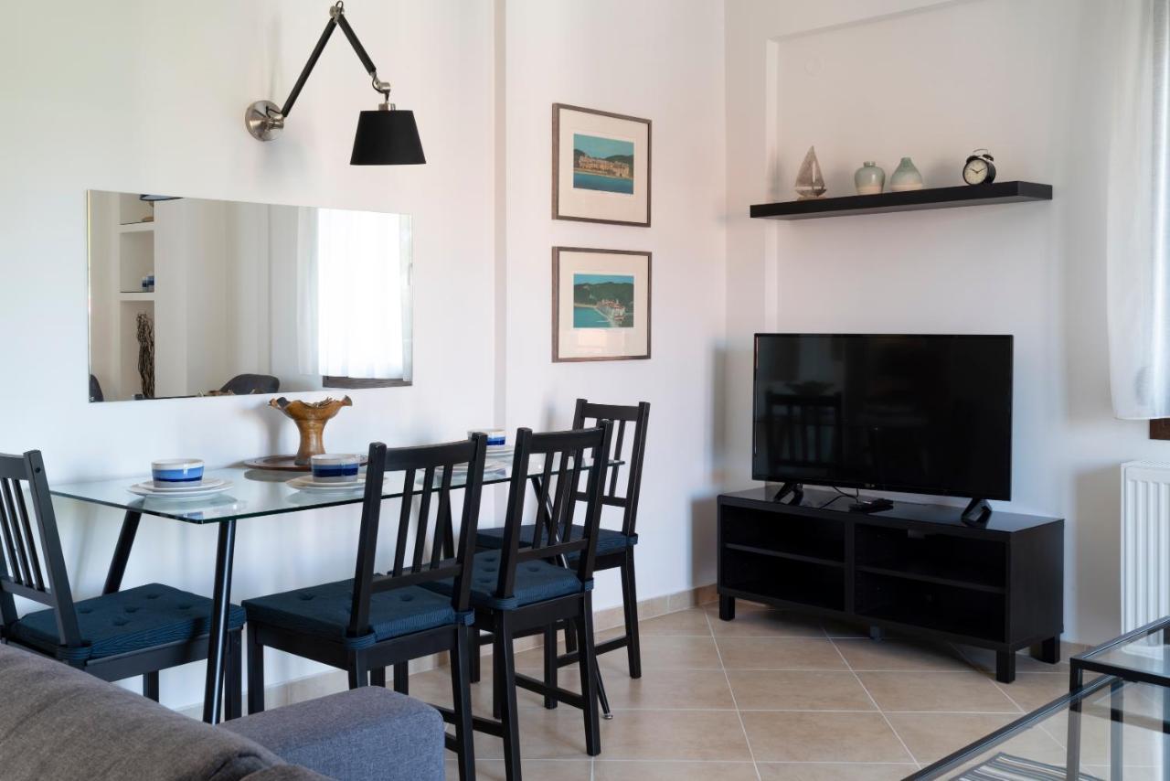 Alexandros Maisonettes & Apartments Nea Moudania Exterior foto